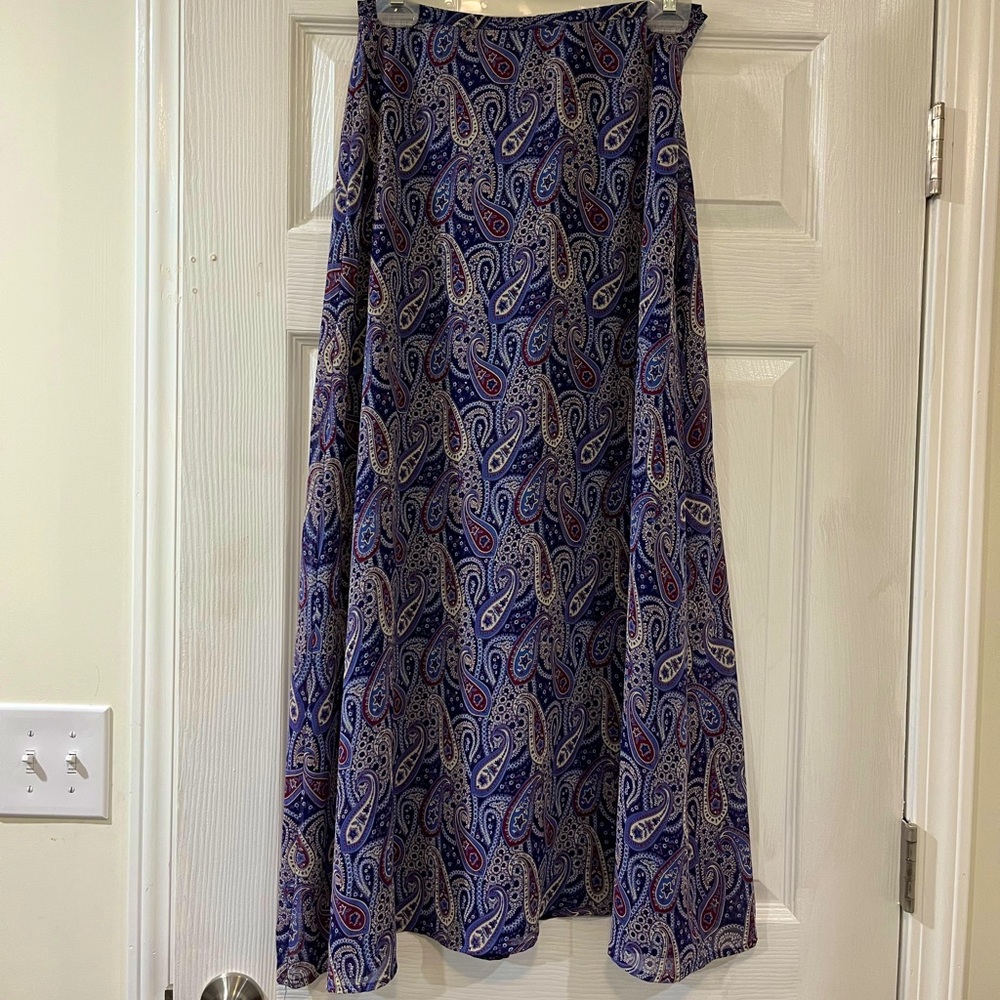 Y2k long Paisley skirt in blue and red